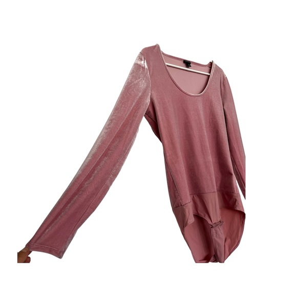 J. CREW | pink velvet velour bodysuit - Picture 3 of 5